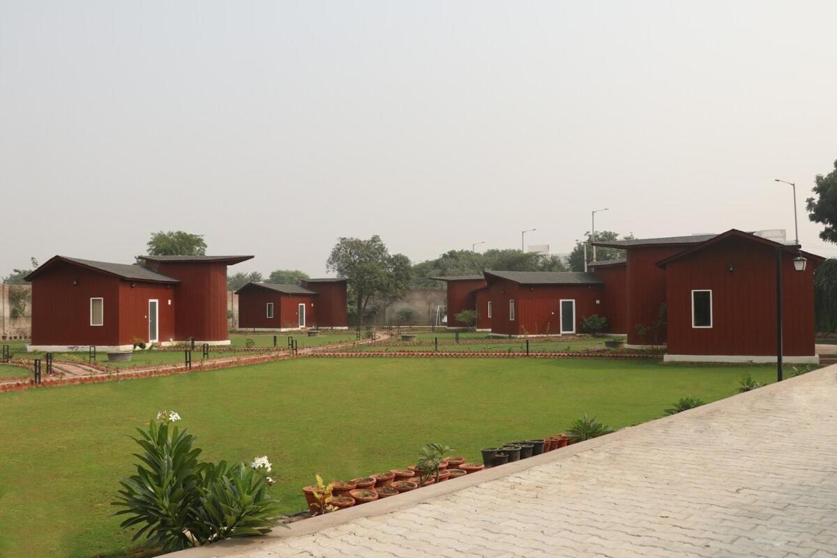 The Bageecha Bed and Breakfast Vrindāvan Eksteriør billede